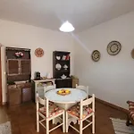 Maria Luisa *
